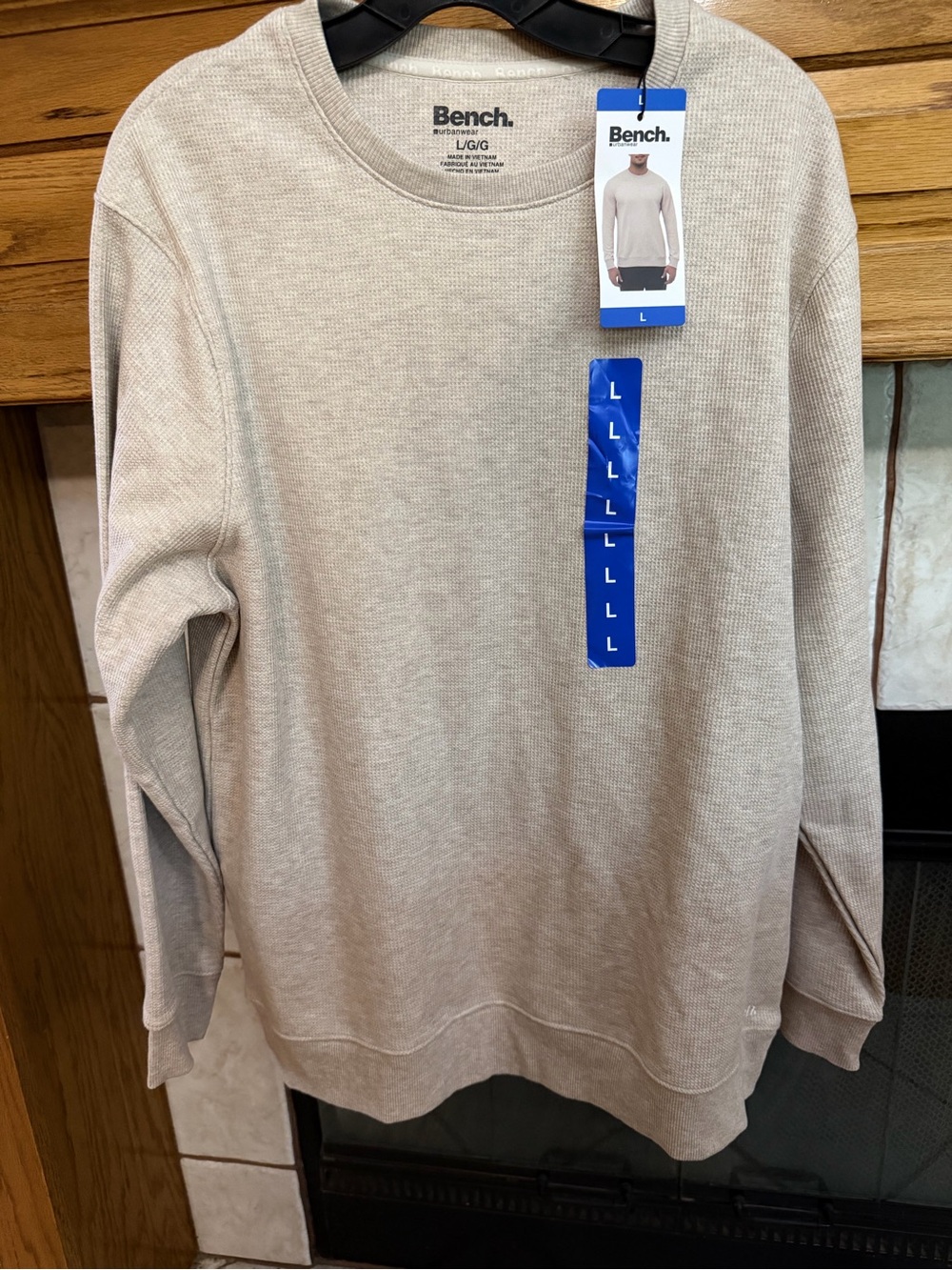 Bench Men's Cream Waffle-Knit Crewneck Sweater